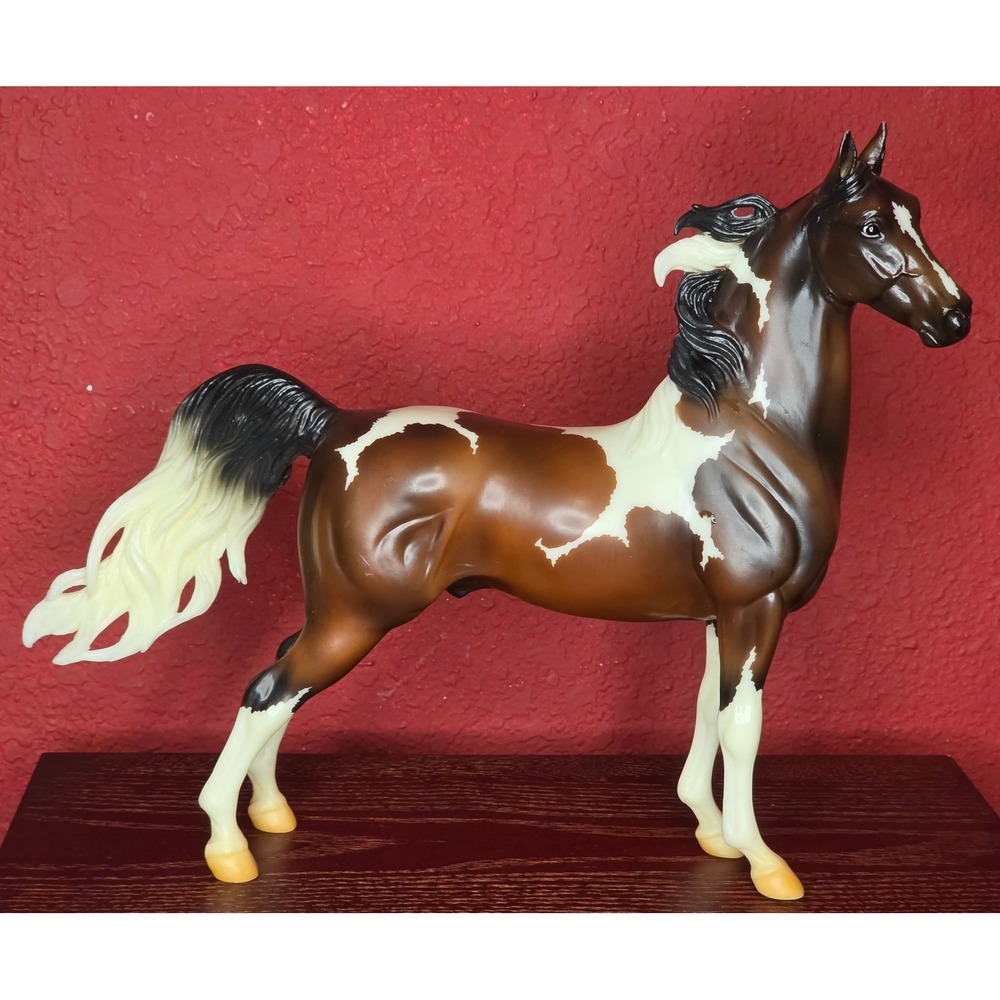 Livingston‎ Breyer 2021 Limited Edition Pinto Saddlebred